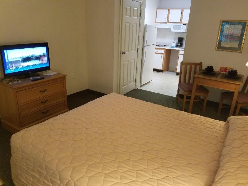 Affordable Suites Florence image