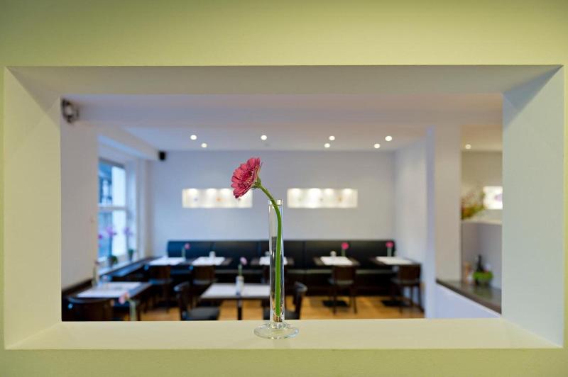 Burgblickhotel image