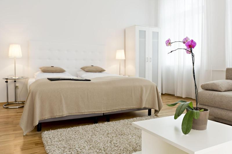 Burgblickhotel image