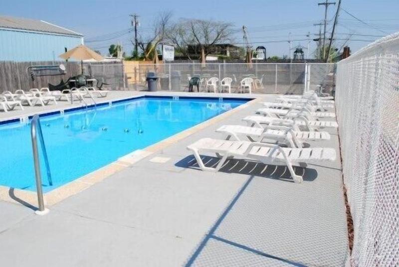 Shore Point Motel image