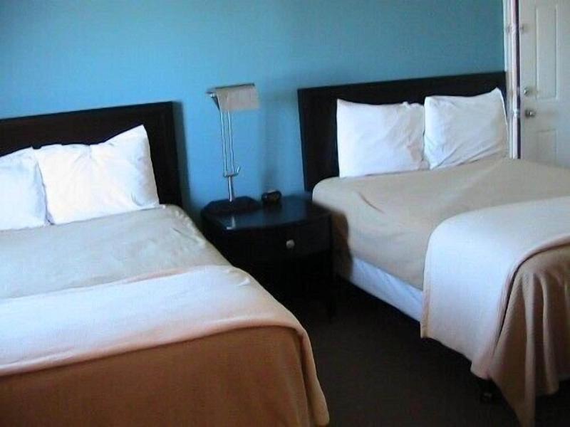 Shore Point Motel image