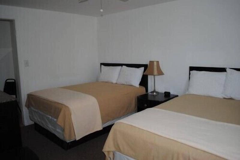 Shore Point Motel image