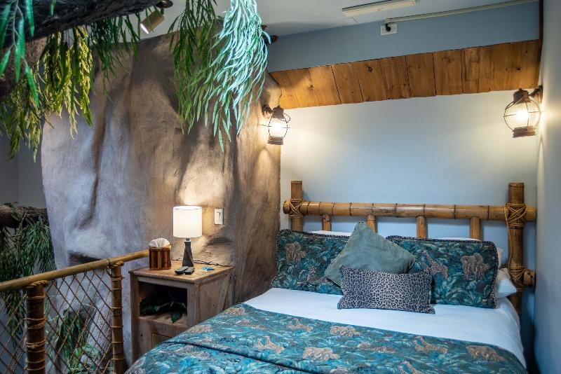 The Anniversary Inn Logan image