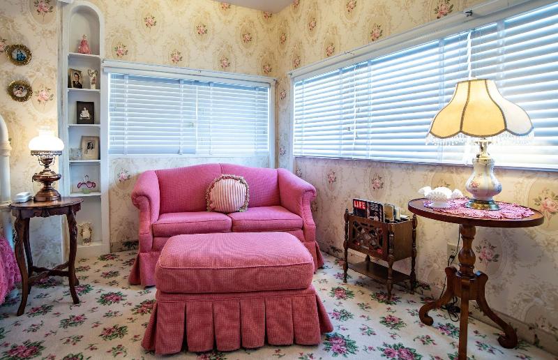 The Anniversary Inn Logan image