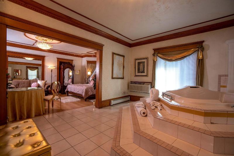 The Anniversary Inn Logan image