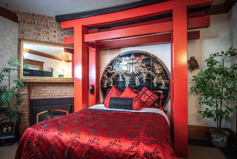 The Anniversary Inn Logan image