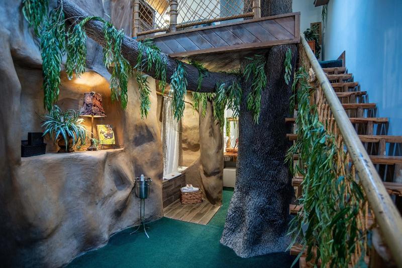 The Anniversary Inn Logan image
