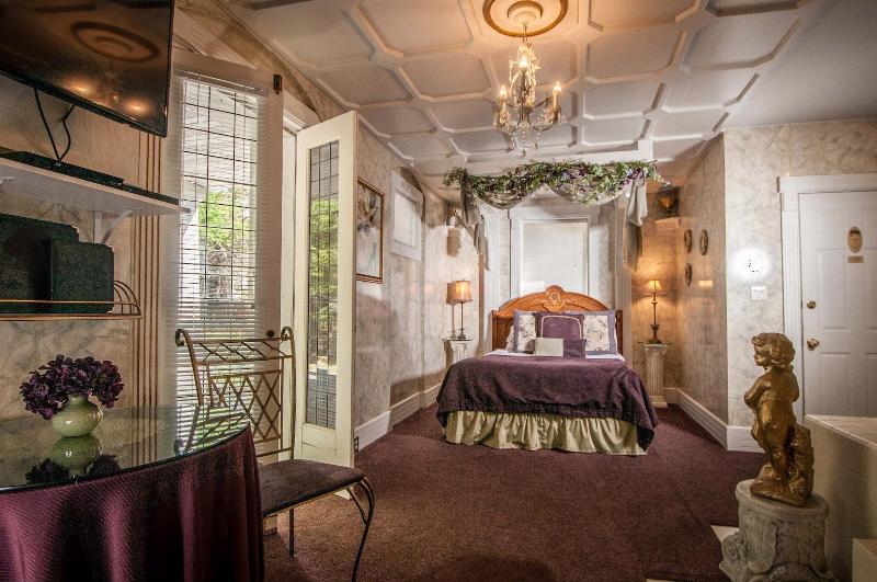 The Anniversary Inn Logan image