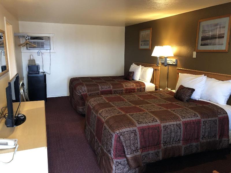 Scottish Inn image