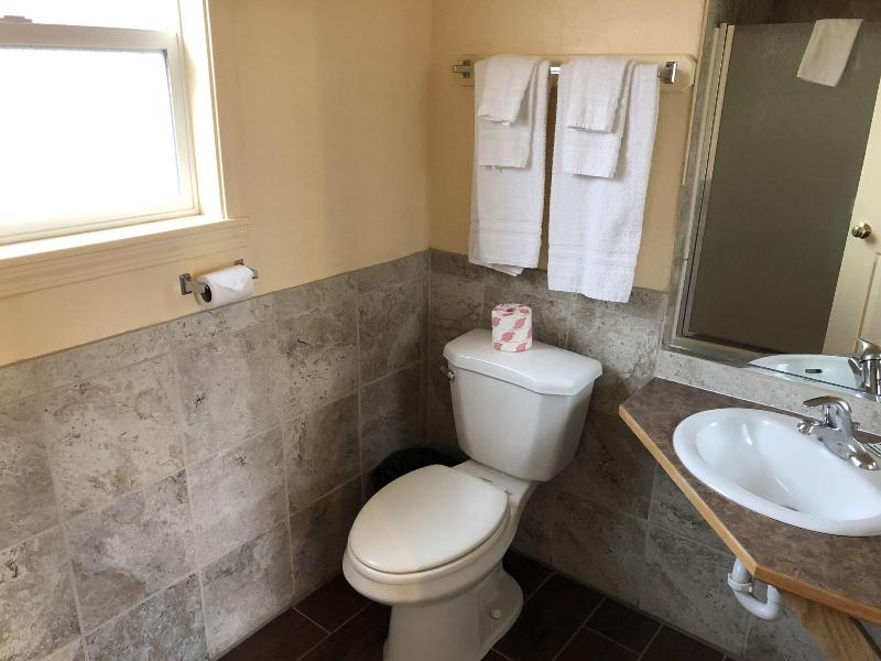 Scottish Inn image