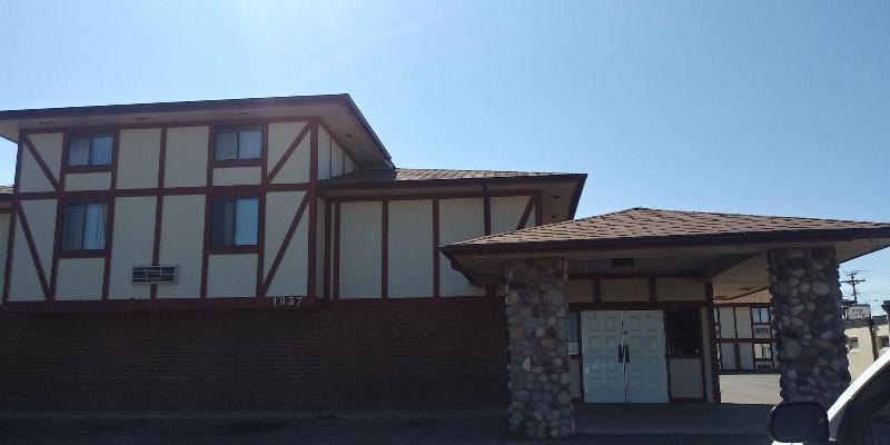 Guest Lodge — exterior view