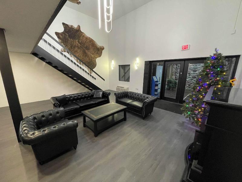 Guest Lodge image