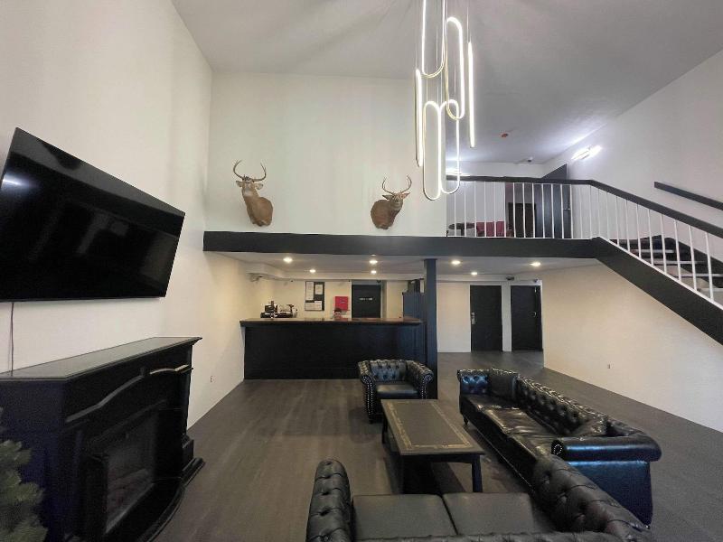 Guest Lodge image