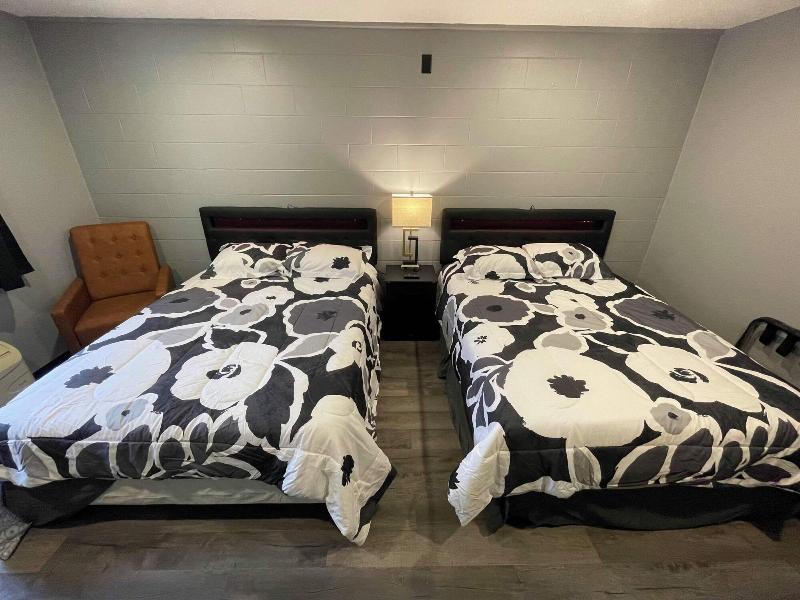 Guest Lodge image
