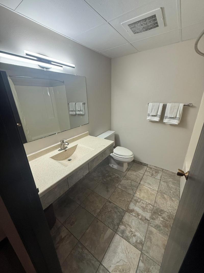 Guest Lodge image