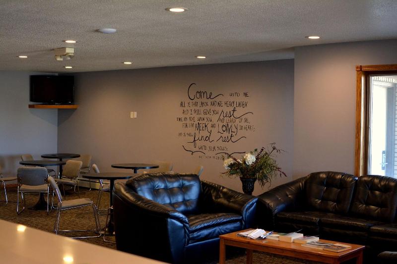 Dutch Country Inn image