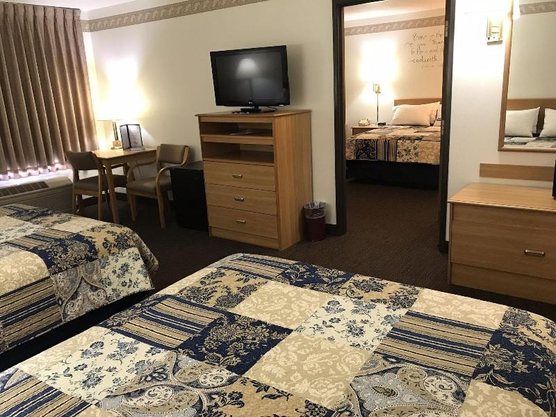 Dutch Country Inn image
