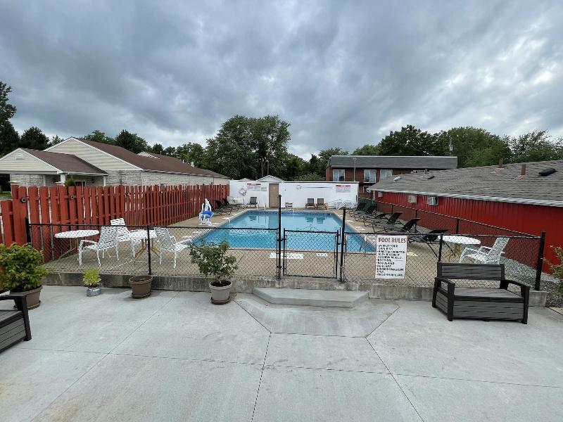 Quality Lodge image