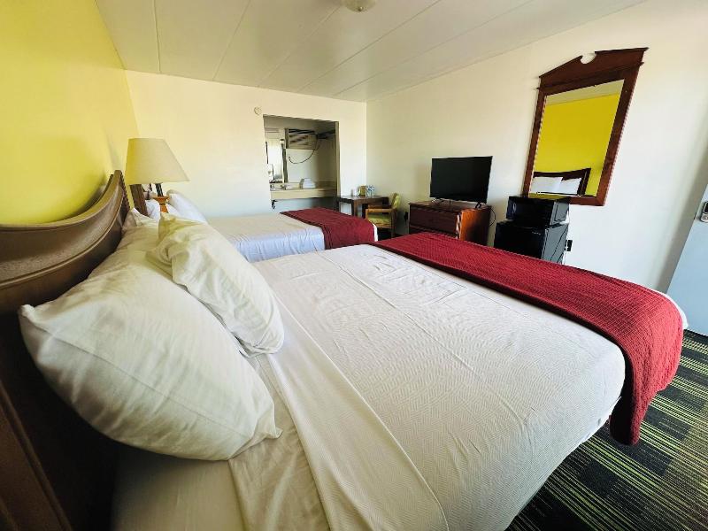 Quality Lodge image