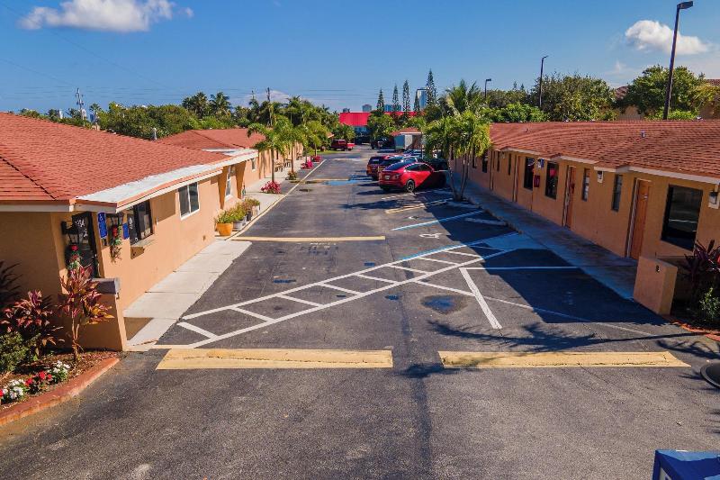 Travel Inn Of Riviera Beach image