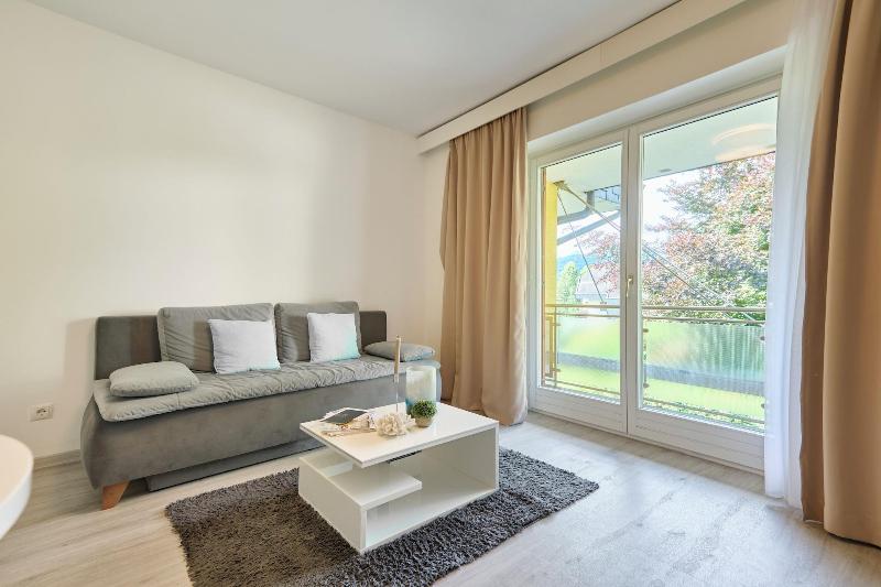 Ferienwohnungen Appartements Pension Zollner image