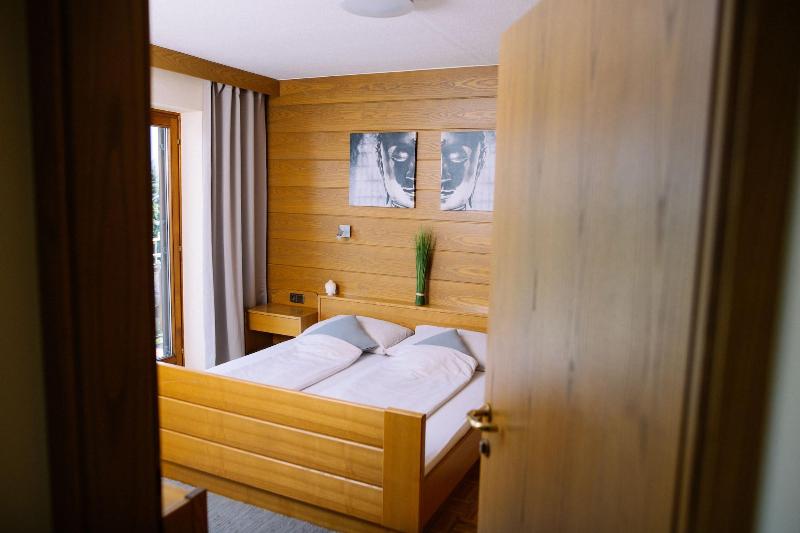Ferienwohnungen Appartements Pension Zollner image