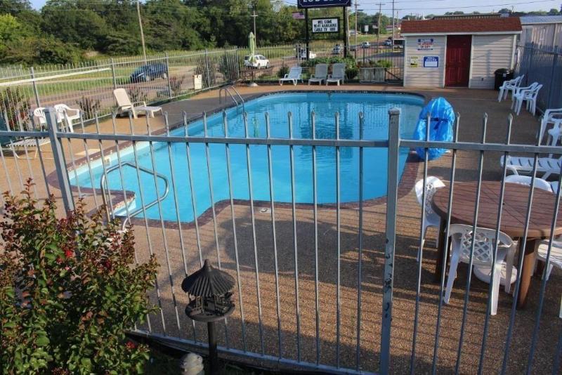 Savannah Lodge — view