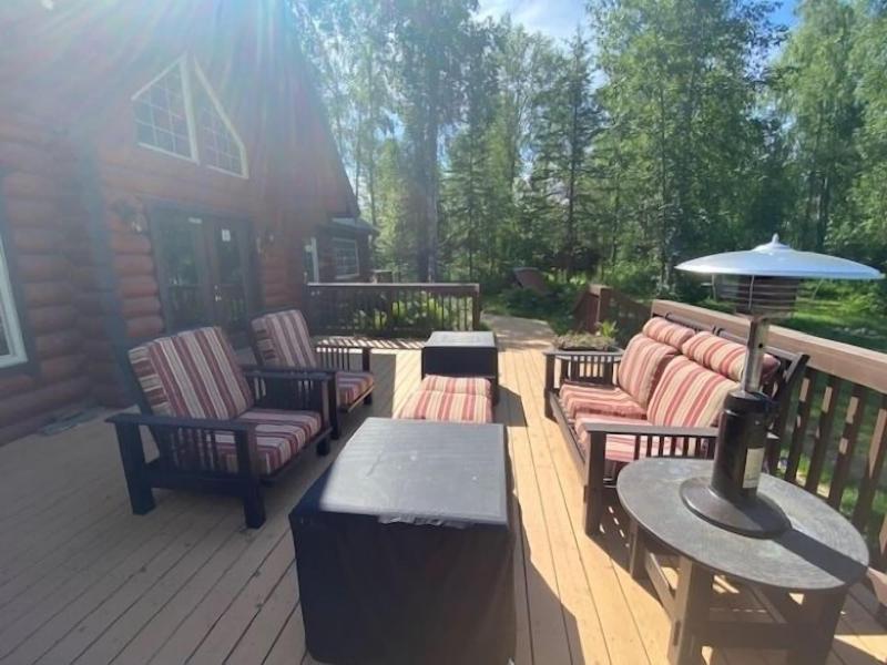 Meandering Moose Lodging image