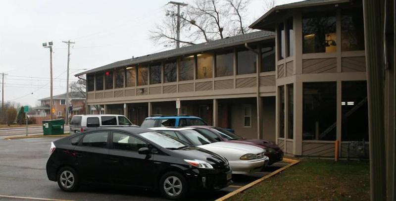 Snelling Motel image