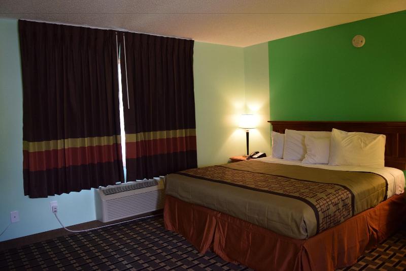 Snelling Motel image