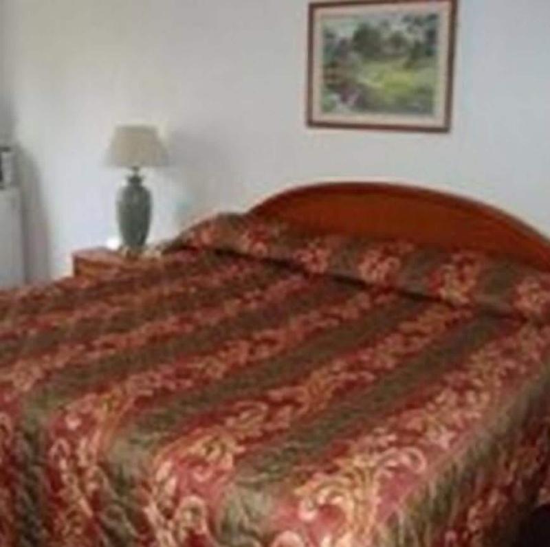 Snelling Motel image