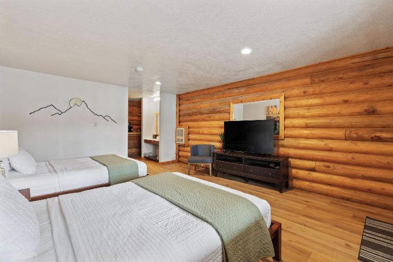 Duck Creek Village Inn image