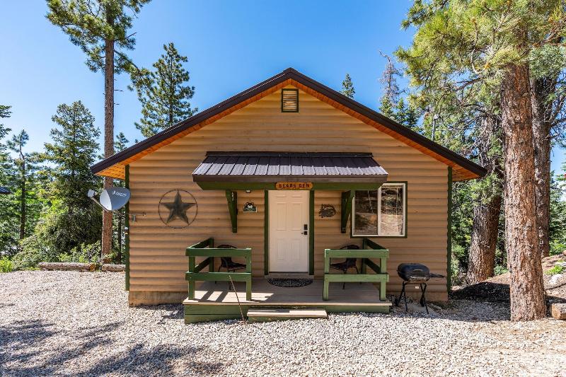 Duck Creek Village Inn image