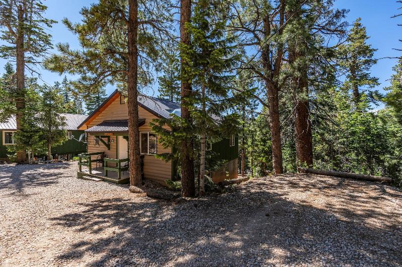 Duck Creek Village Inn image