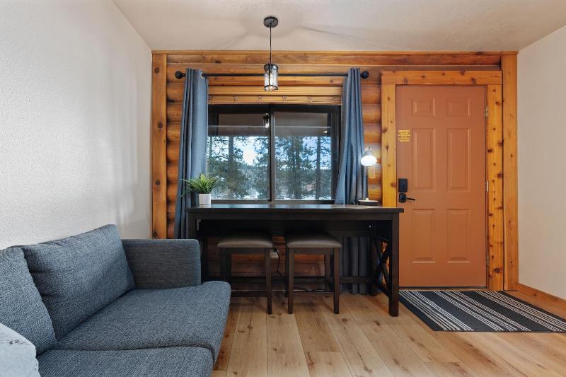 Duck Creek Village Inn image
