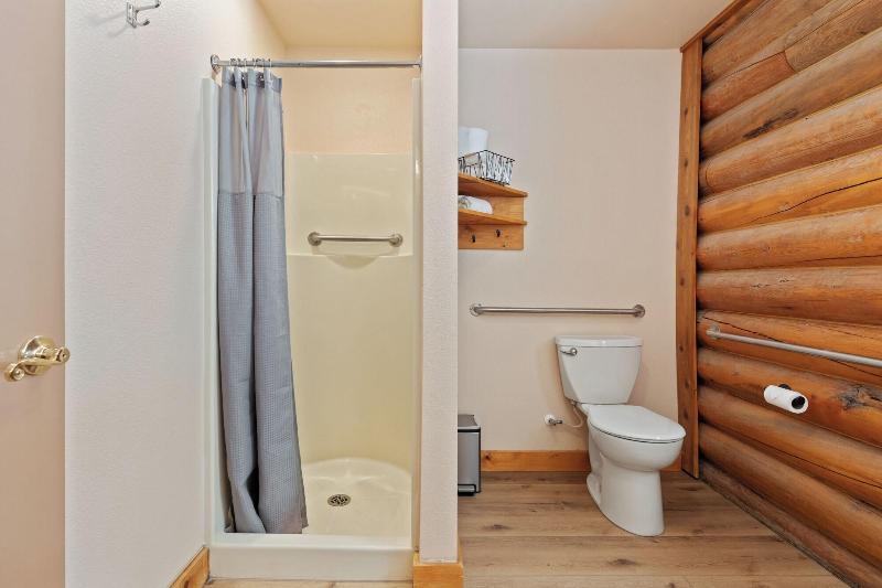 Duck Creek Village Inn image