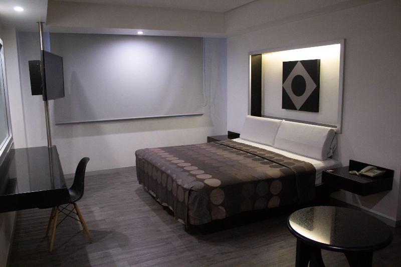 Hotel Harare image