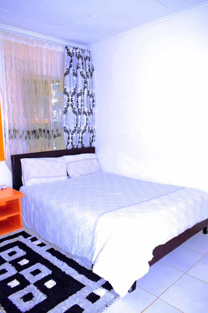 Spendwise Lodge And Apartments image
