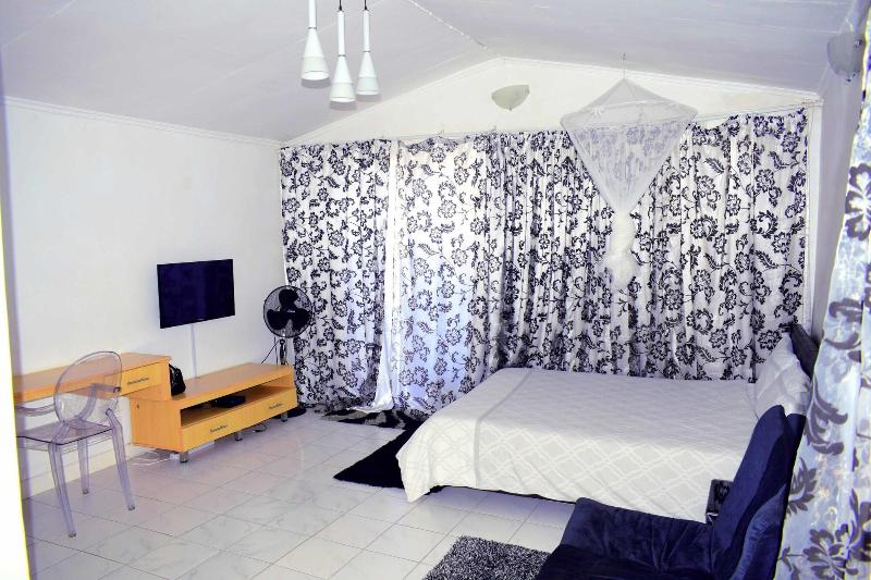 Spendwise Lodge And Apartments image