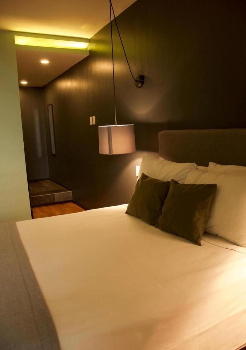 Lusitania Suites image