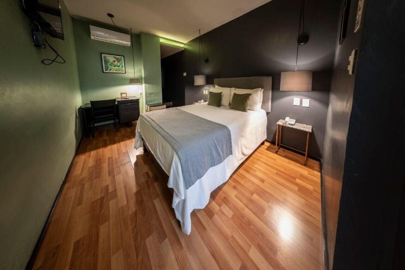 Lusitania Suites image