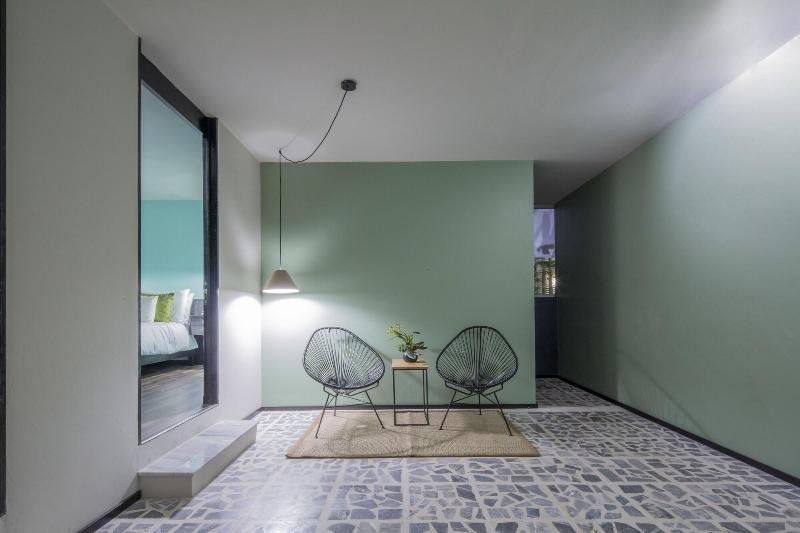 Lusitania Suites image