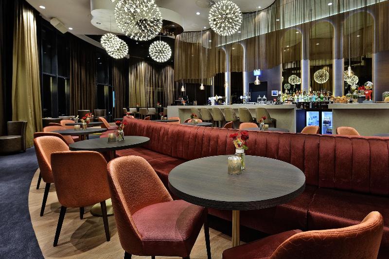 Van Der Valk Hotel Tiel image