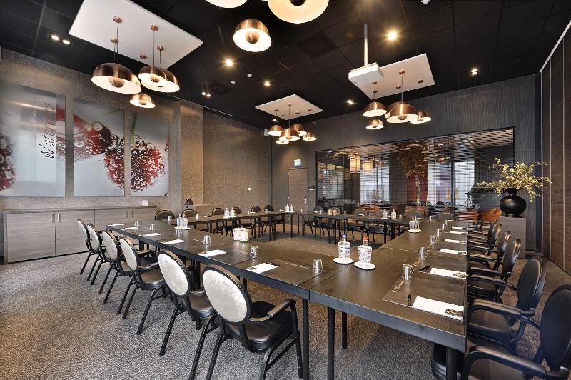 Van Der Valk Hotel Tiel image