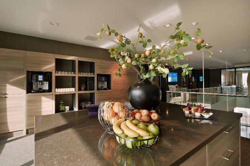 Van Der Valk Hotel Tiel image