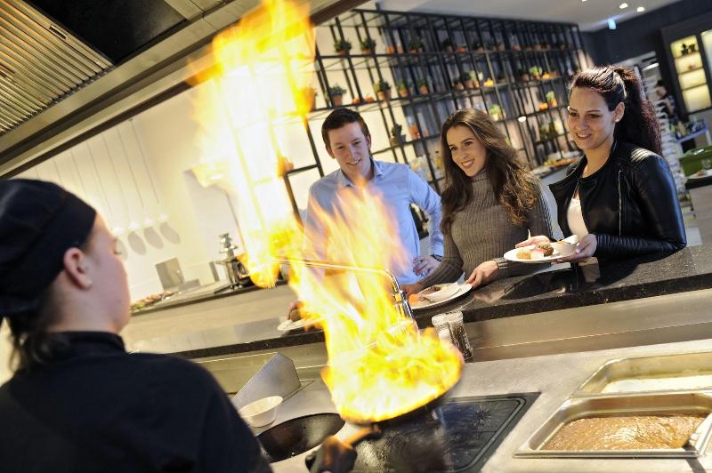 Van Der Valk Hotel Tiel image