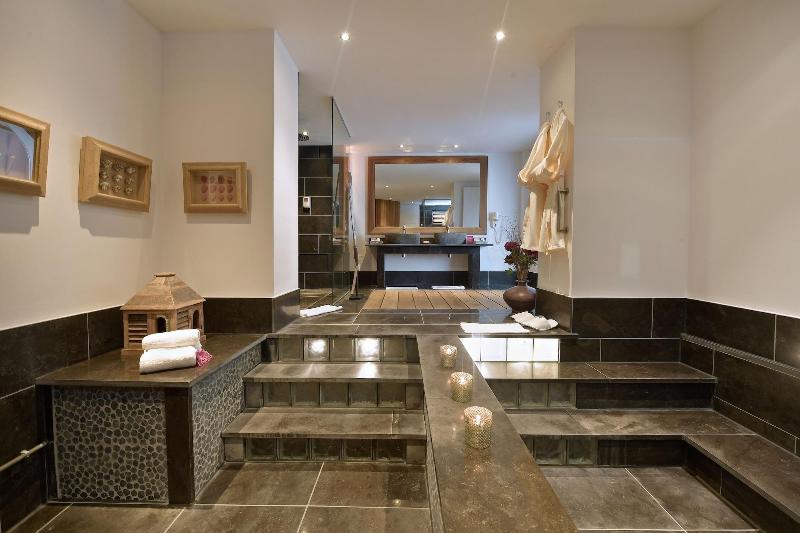 Van Der Valk Hotel Tiel image