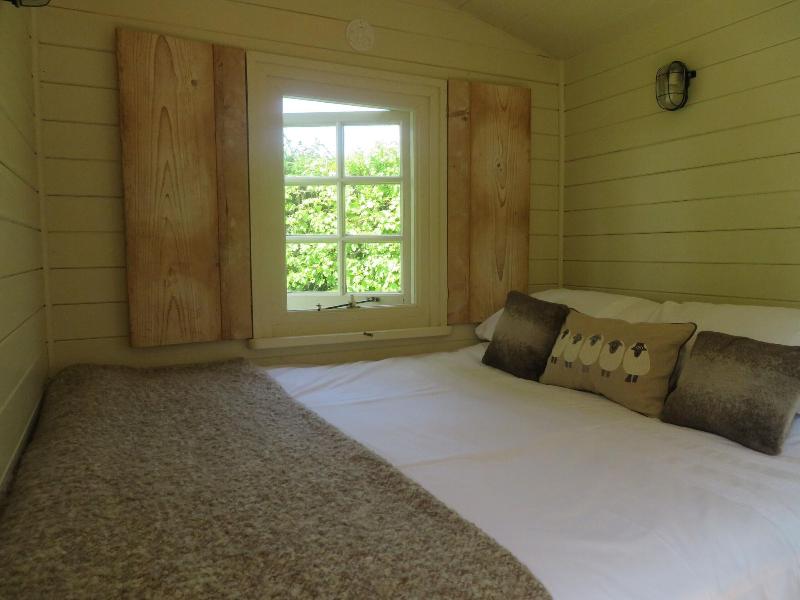 Wilderness B B image