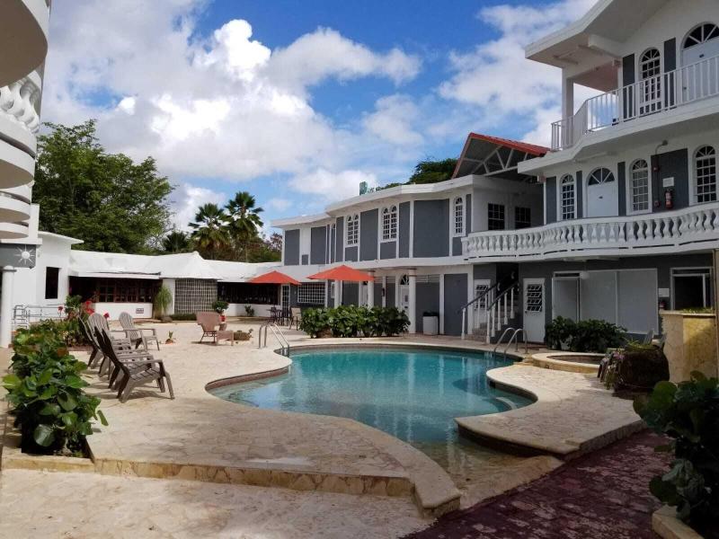 The Village Inn Hotel image