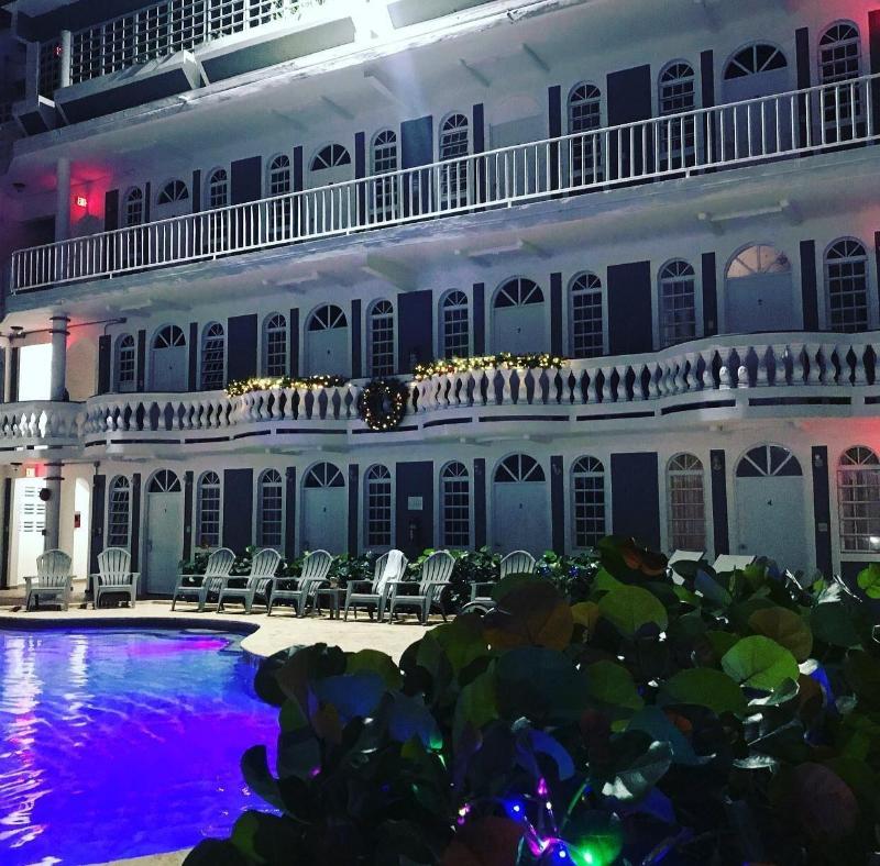 The Village Inn Hotel image